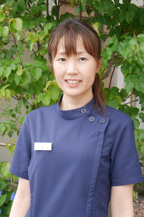 歯科医師 宮本幸奈