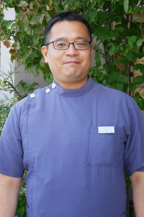 歯科医師 重枝伸政